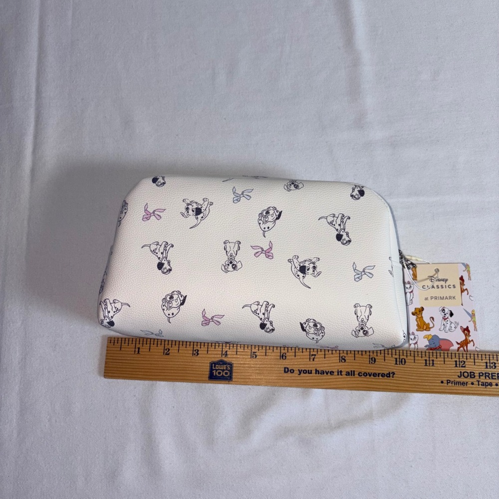 Disney Primark 101 Dalmatians Makeup Bag New Cream Puppy Print Bows Zip Pouch - Picture 8 of 11